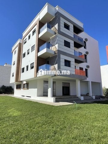 محل تجاري 80 م2 محفظ بمرتيل - Vente Immobilier - Martil - photo 1