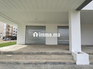 محل تجاري 80 م2 محفظ بمرتيل - Local commercial à vendre - Martil