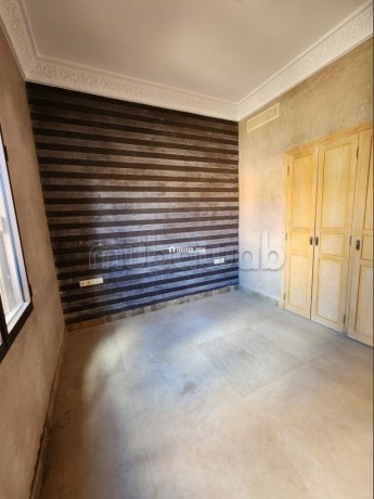joli-appartement-mise-en-vente-big-18