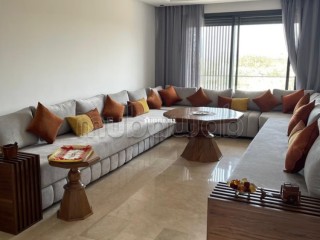 Superbe appartement à louer à Administratif. 3 grandes pièces. Meublé - Appartement à louer - Autre