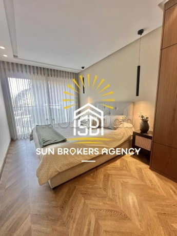 incroyable-appartement-3-chambres-2-min-de-cfc-big-8