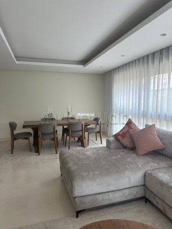 top-appartement-meuble-terrasse-a-louer-a-ain-diab-big-3