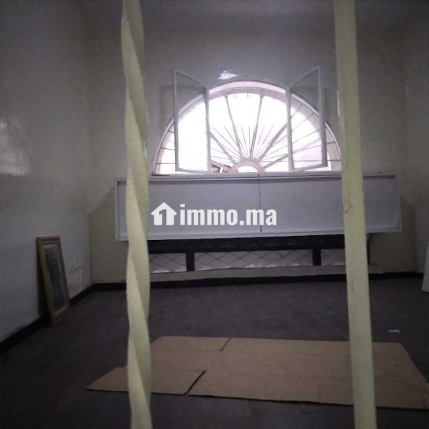 Magasin 32 m sur BD abdelmoumen dans galerie - Location Immobilier - Casablanca - photo 3