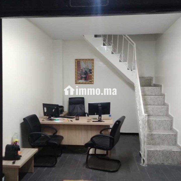 Magasin 32 m sur BD abdelmoumen dans galerie - Location Immobilier - Casablanca - photo 4