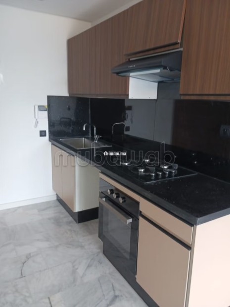 Superbe appartement à louer à Maârif.
Surface de 62 m² - Location Immobilier - Casablanca - photo 8