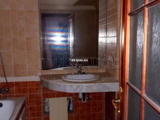 Bel appartement à vendre à Guéliz. Superficie 78 m². Avec ascenseur - Appartement à vendre - Marrakech