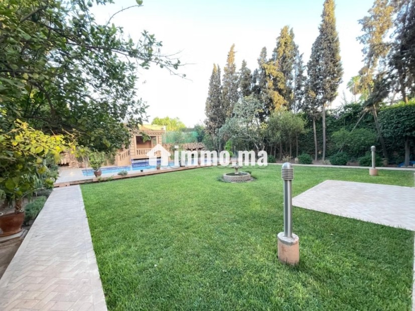 Somptueuse maison à vendre à targa.
Surface totale 1018 m² - Vente Immobilier - Marrakech - photo 1