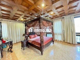Somptueuse maison à vendre à targa.
Surface totale 1018 m² - Maison à vendre - Marrakech
