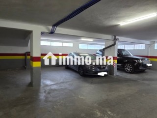 Spacieux appartement de 359 m² au cœur de Hay Riad - Appartement à vendre - Rabat