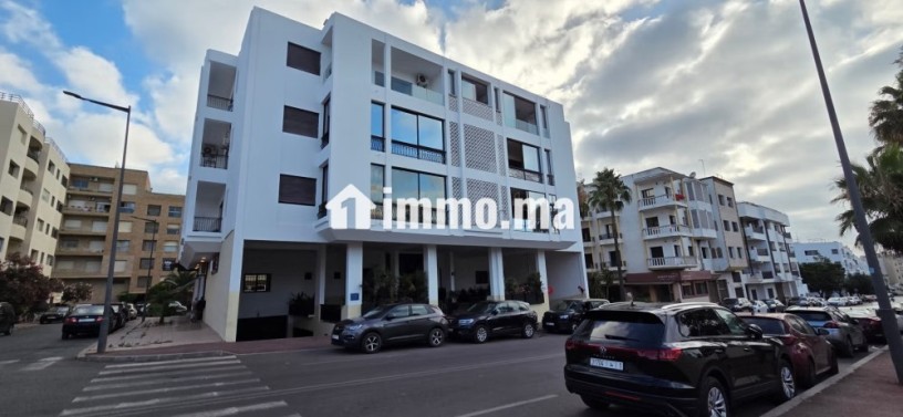 spacieux-appartement-de-359-m2-au-coeur-de-hay-riad-big-0