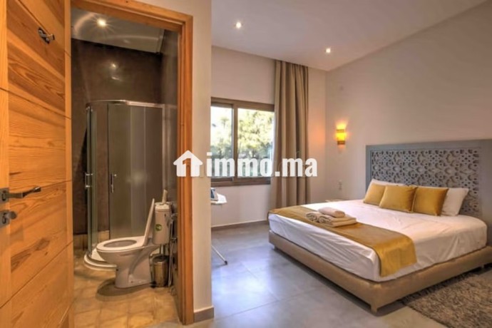 location-villa-de-haut-standing-en-centre-ville-3-chambres-agreables-nombre-minimum-de-nuitees-2-big-17