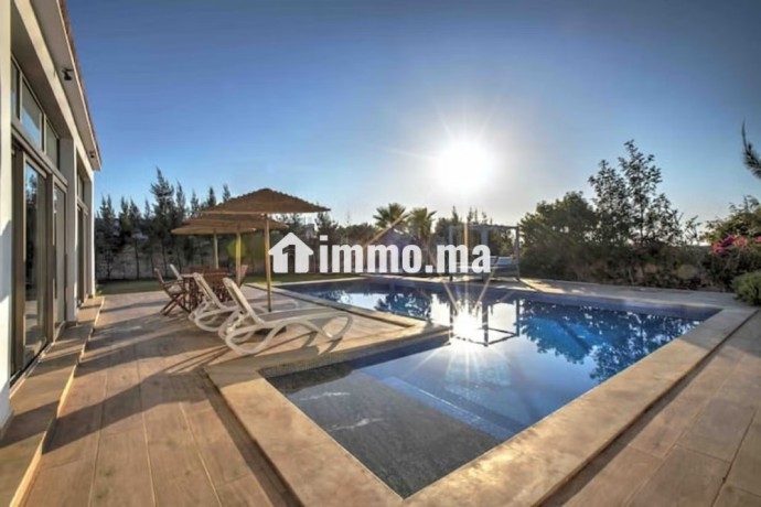 location-villa-de-haut-standing-en-centre-ville-3-chambres-agreables-nombre-minimum-de-nuitees-2-big-19