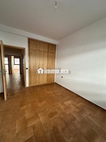 a-louer-144m2-3-chambres-haut-agdal-big-8
