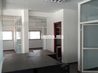 Bureau 120m bien situé sur bd abdelmoumen - Bureau à louer - Casablanca