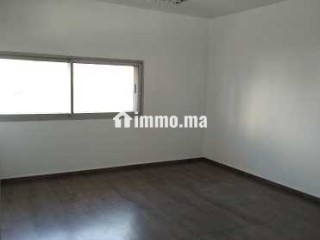 Bureau 120m bien situé sur bd abdelmoumen - Bureau à louer - Casablanca