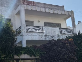Villa à Hay Al Hana idéal pour usage pro ou familial - Villa à vendre - Casablanca
