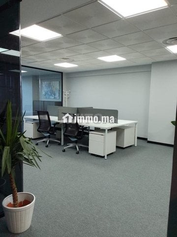 Plateau Bureau de 97 m² Bien Équipé au Parc - Location Immobilier - Mohammedia - photo 6