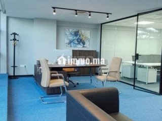 Plateau Bureau de 97 m² Bien Équipé au Parc - Bureau à louer - Mohammedia