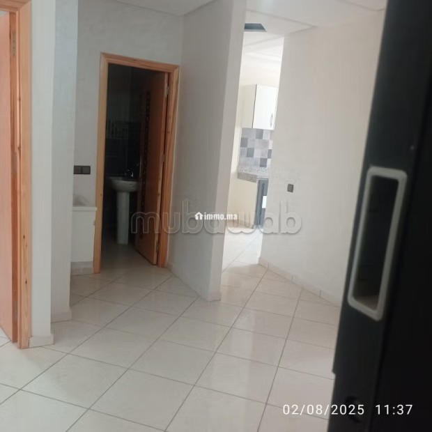 Vend appartement à Béni Mellal. 3 chambres agréables. Salon marocain traditionnel - Vente Immobilier - Autre - photo 8