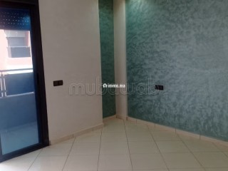 Vend appartement à Béni Mellal. 3 chambres agréables. Salon marocain traditionnel - Appartement à vendre - Autre