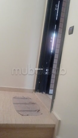 vend-appartement-a-beni-mellal-3-chambres-agreables-salon-marocain-traditionnel-big-14