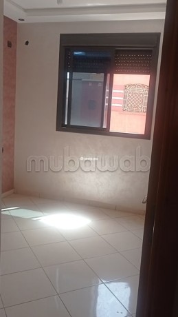 vend-appartement-a-beni-mellal-3-chambres-agreables-salon-marocain-traditionnel-big-8