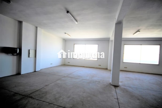 sapino-loue-unite-industrielle-stockage-4000-m2-big-9