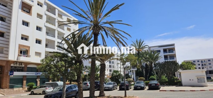 appartement-2-chambres-de-97-m2-parking-piscine-big-11
