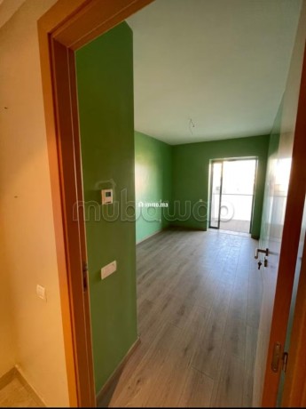 appartement-2-chambres-de-97-m2-parking-piscine-big-18