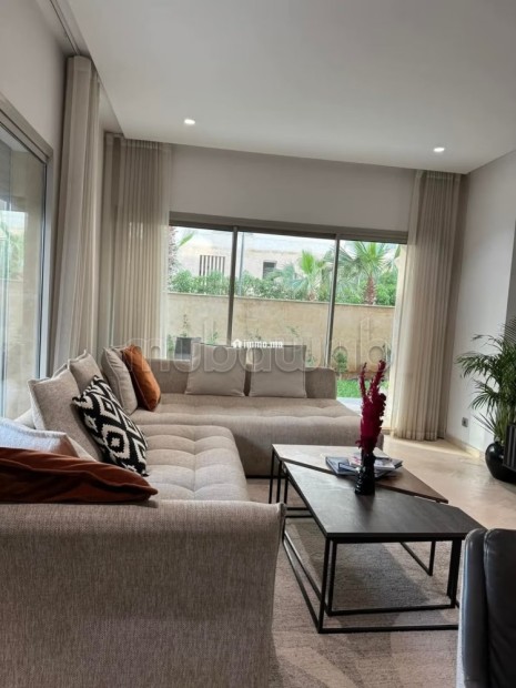 REZ DE JARIDN meublé à la location à CFC - Location Immobilier - Casablanca - photo 1