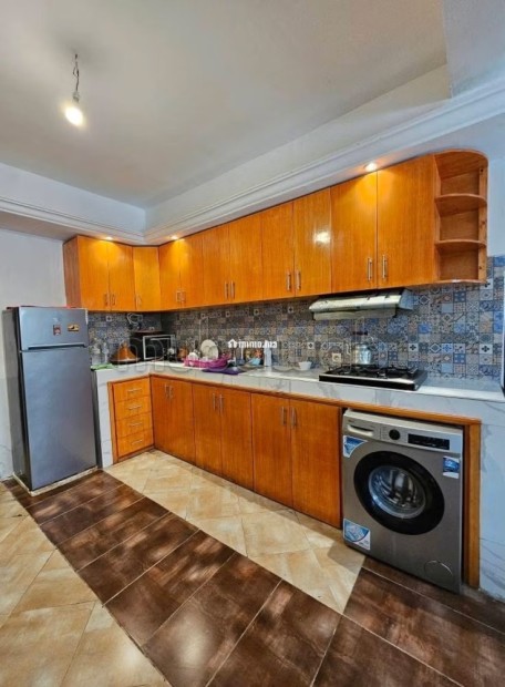 Appartements à louer à Azrou. 2 pièces. Fenêtres avec double vitrage et porte blindée - Vente Immobilier - Azrou - photo 5