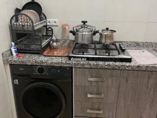 Location saisonnière à Azrou. 2 pièces confortables. Porte blindée et parabole - Appartement à vendre - Azrou
