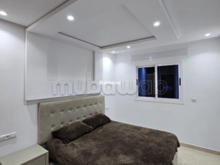 Location saisonnière à Azrou. 2 pièces confortables. Porte blindée et parabole - Appartement à vendre - Azrou