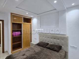 Location saisonnière à Azrou. 2 pièces confortables. Porte blindée et parabole - Appartement à vendre - Azrou