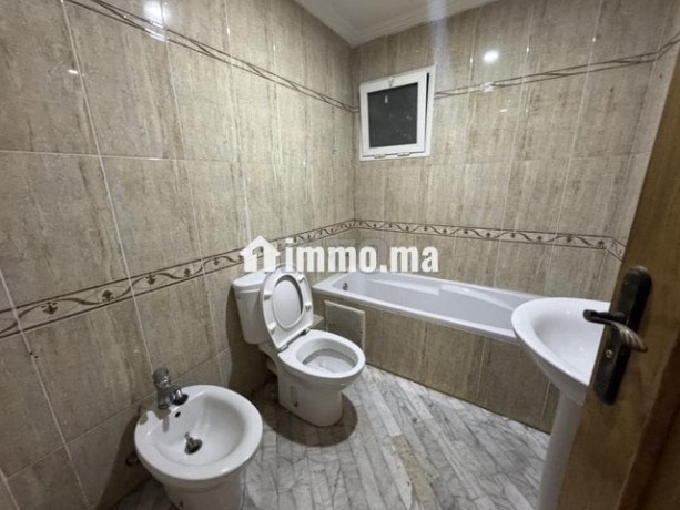 appartement-a-louer-85-m2-a-casablanca-big-6
