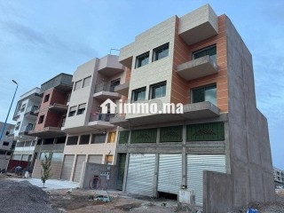 للبيع عمارة سكنية وتجارية حي الرحمة، الدار البيضاء - Villa à vendre - Casablanca