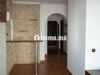 Appartement en vente à Oued Laou. Surface de 240 m². Meublé - Maison à vendre