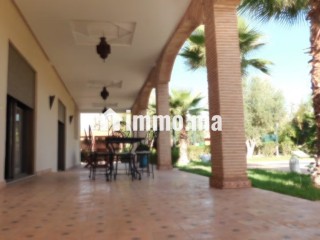 Évasion marocaine, luxe à 24 km de Marrakech - Villa à vendre