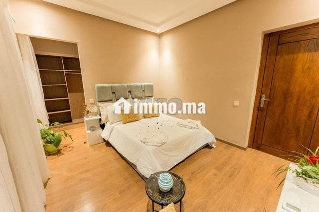villa-4ch-meuble-piscine-individuelle-big-3