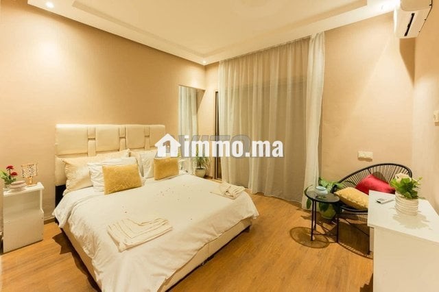 villa-4ch-meuble-piscine-individuelle-big-4