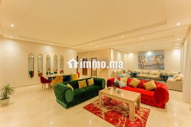 villa-4ch-meuble-piscine-individuelle-big-5