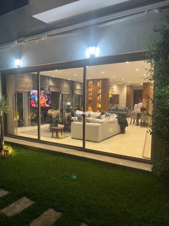 tres-jolie-villa-a-vendre-a-ain-diab-extension-big-5