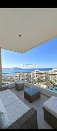 appartement-de-luxe-piscine-et-vue-wmer-big-3