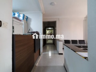 À vendre : Bureau/Appartement de standing à Guéliz - Appartement à vendre