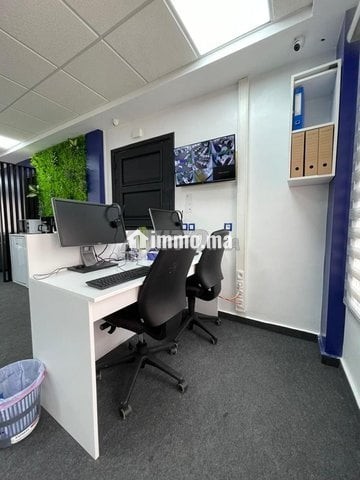 À LOUER Bureau Modernes, 19.500dh, 28 positions - Location Immobilier - Marrakech - photo 6