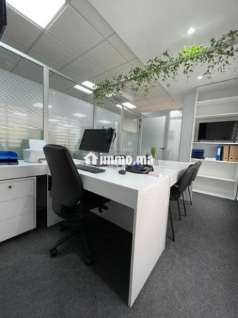 a-louer-bureau-modernes-19500dh-28-positions-big-1