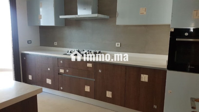 bel-appartement-en-location-a-casablanca-marina-big-9