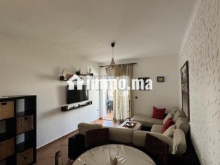 joli-appartement-dans-un-complexe-avec-piscine