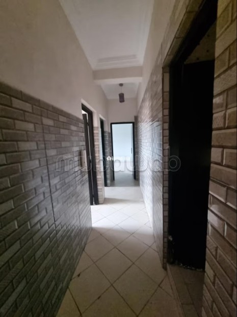 Bel appartement à vendre à Hay Houda. Surface de 60 m². Antenne parabolique et sécurité - Vente Immobilier - Agadir - photo 3
