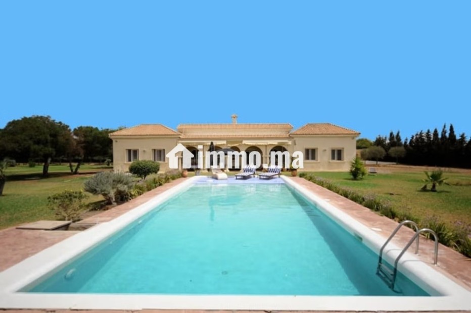 Av villa plain pied bouskoura sur 10520 m2 - Vente Immobilier - Autre - photo 1